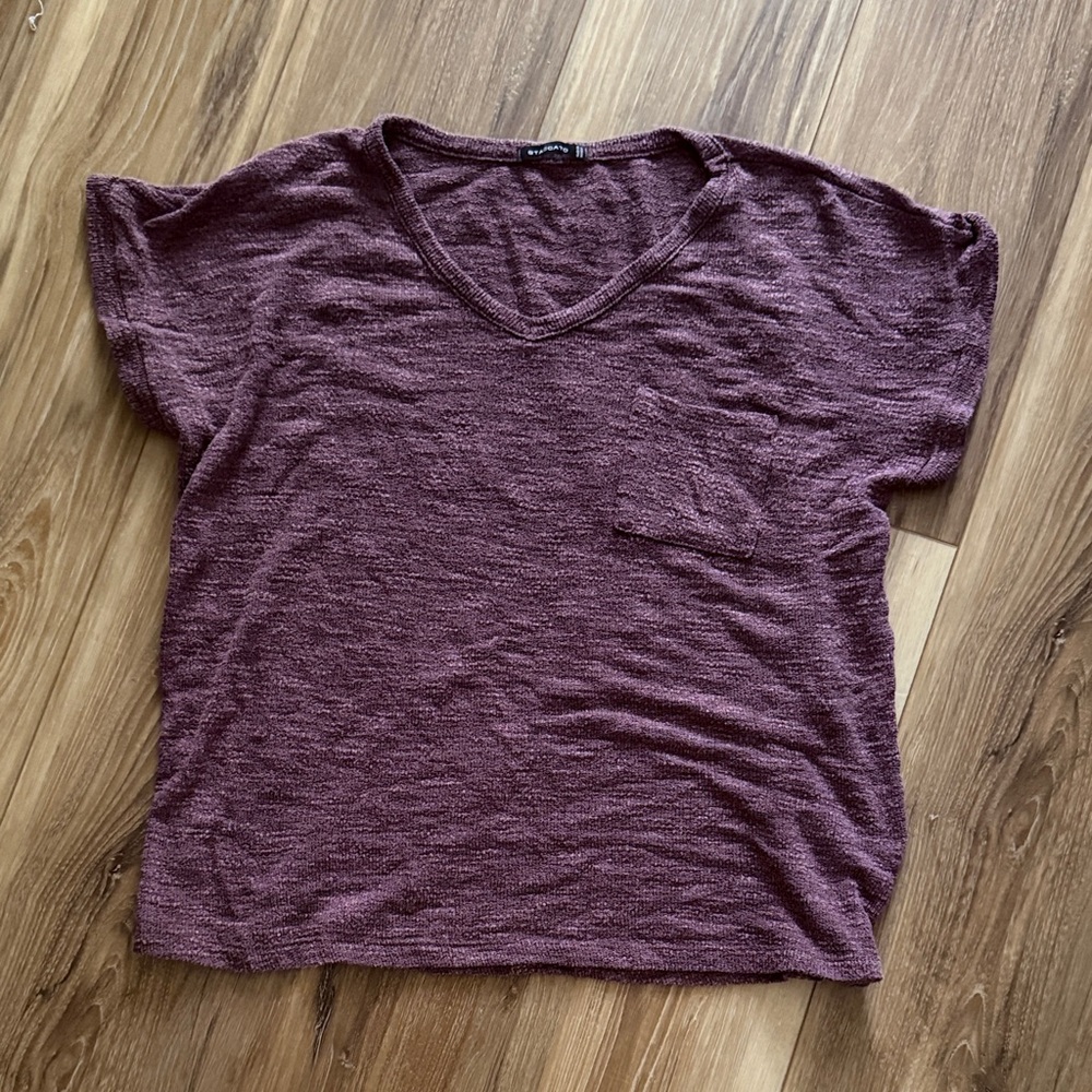 Staccato Short Sleeve V-Neck Pocket Tee - Plum